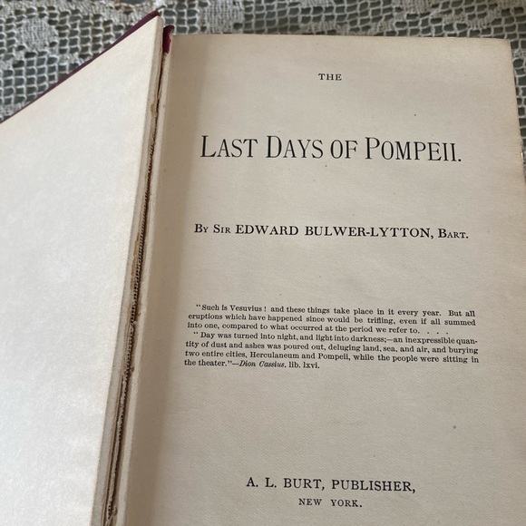 Vintage “Last Days of Pompeii” - Picture 4 of 6